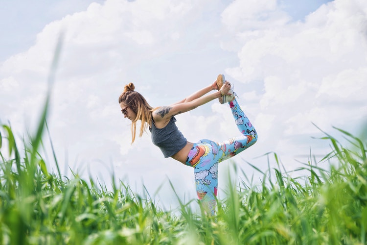 7 Gerakan Yoga untuk Melangsingkan Tubuh