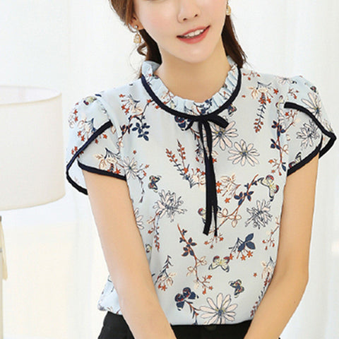 Floral Print Chiffon Blouse Wanita Ruffled Collar Bow Neck Shirt Petal Short Sleeve - Cantik Menawan