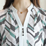 Blouse Wanita Lengan Panjang Terbaru V-neck Printed Chiffon Slim Striped - Cantik Menawan