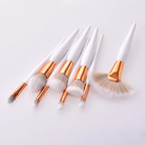 8 pcs/set Makeup Brush Kuas Makeup Kit Halus dan Lembut Synthetic Pegangan Kayu - Cantik Menawan